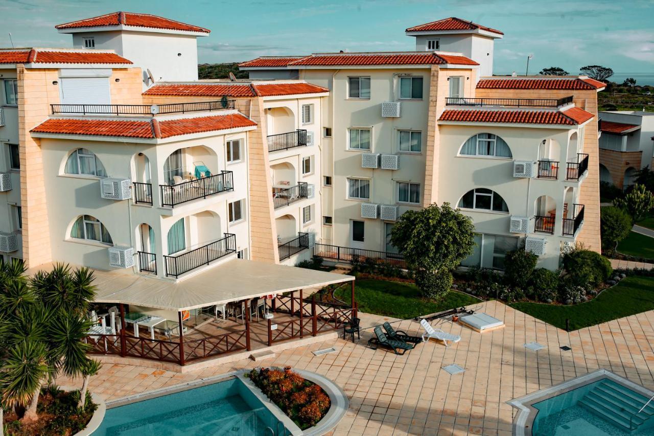 Fantastic 4 Cyprus First Line Beachfront Boghaz Eksteriør bilde