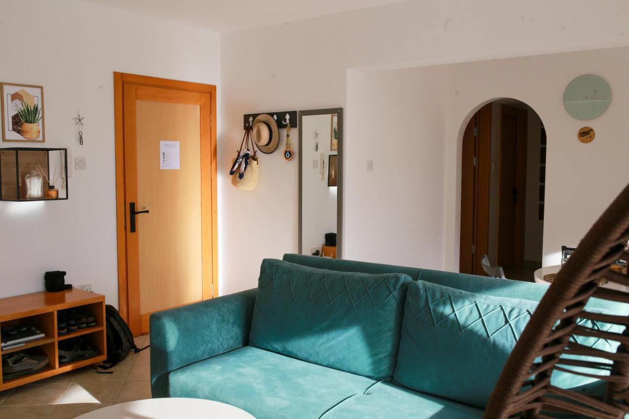 Fantastic 4 Cyprus First Line Beachfront Boghaz Eksteriør bilde